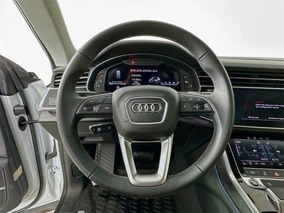 2025 Audi Q8 Premium Plus