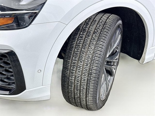 2025 Audi Q8 Premium Plus