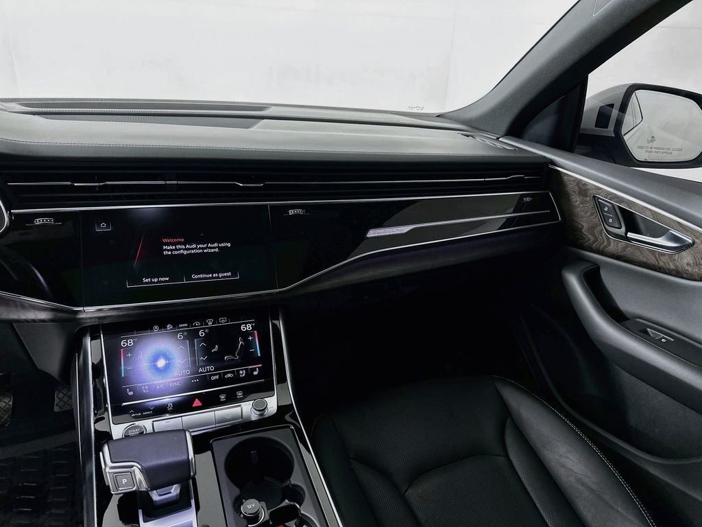 2021 Audi Q8 55 Prestige quattro