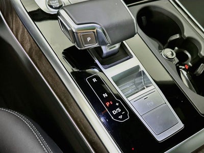 2021 Audi Q8 55 Prestige quattro