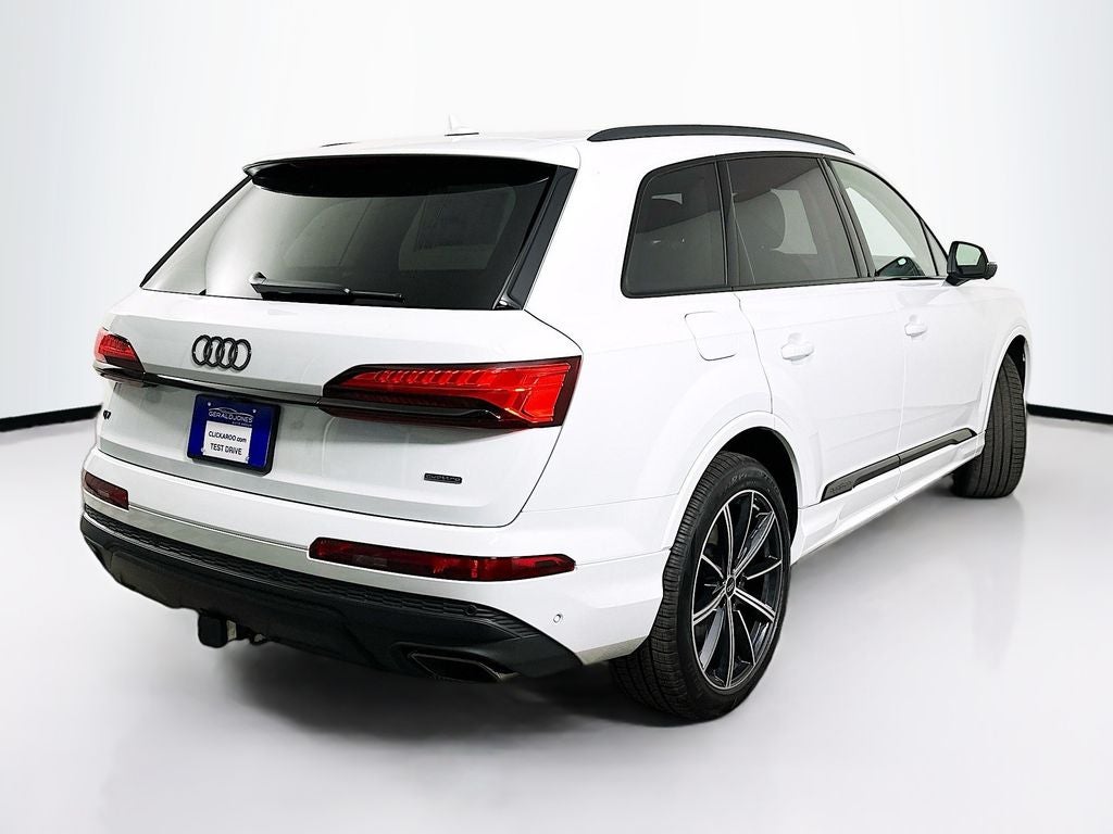 2026 Audi Q7 45 Premium Plus quattro