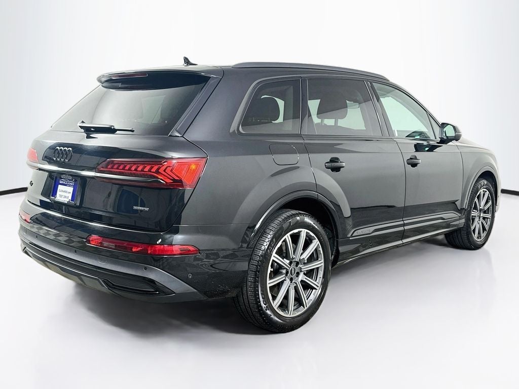 2023 Audi Q7 45 Premium Plus quattro