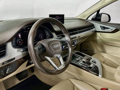 2019 Audi Q7 45 Premium Plus quattro