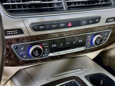 2019 Audi Q7 45 Premium Plus quattro