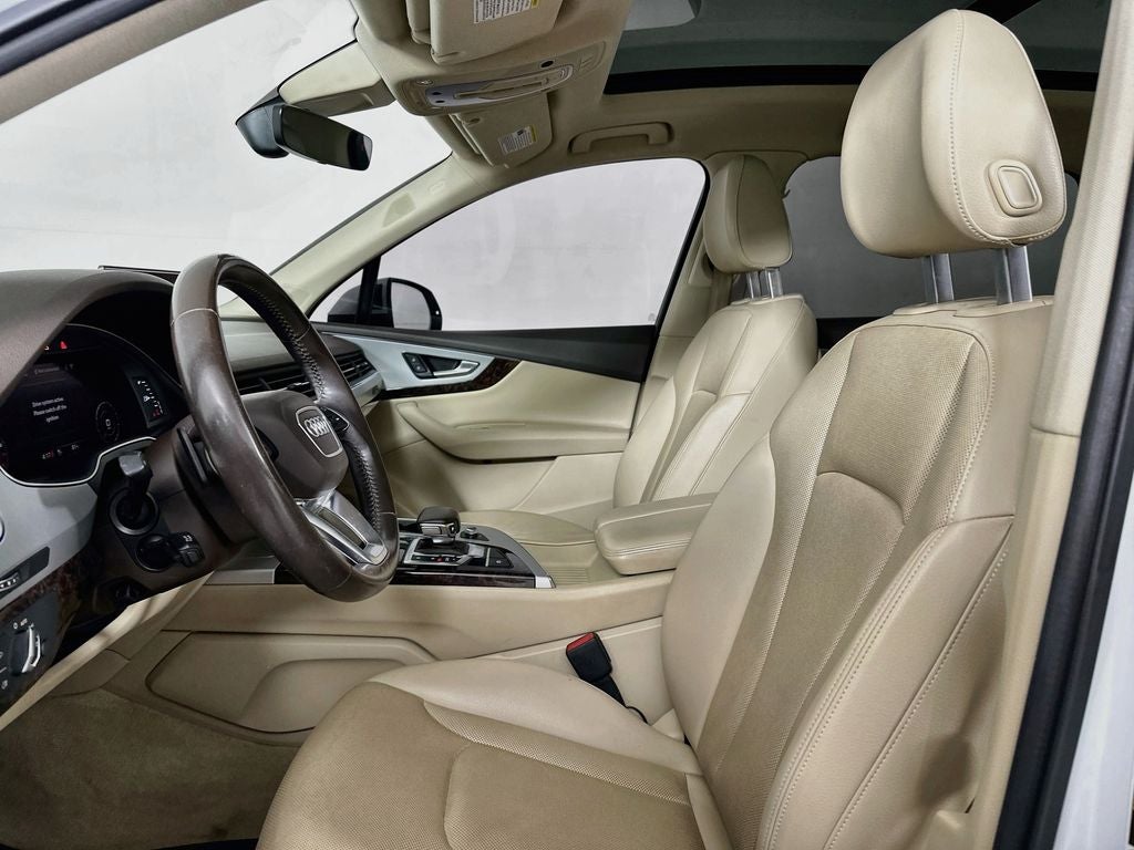 2019 Audi Q7 45 Premium Plus quattro
