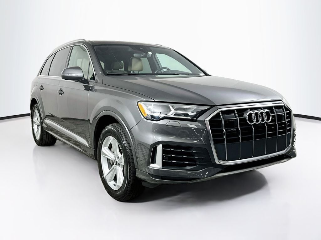 2022 Audi Q7 45 Premium Plus quattro