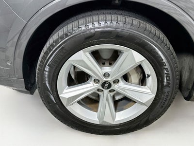 2022 Audi Q7 45 Premium Plus quattro