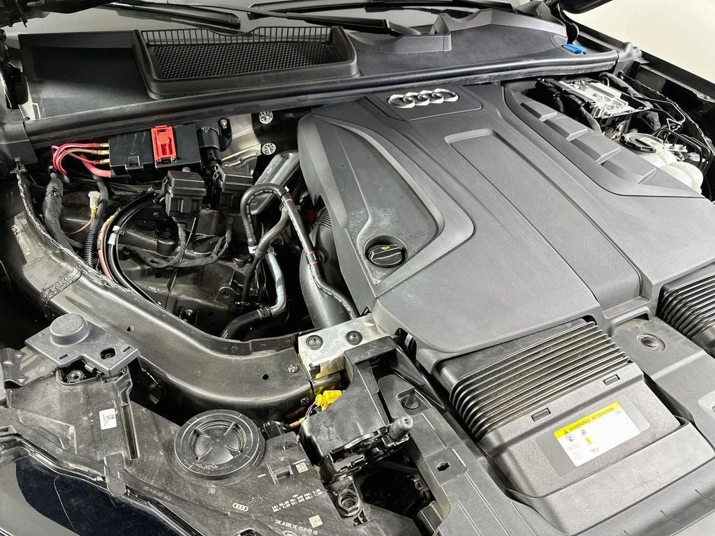 2022 Audi Q7 45 Premium Plus quattro