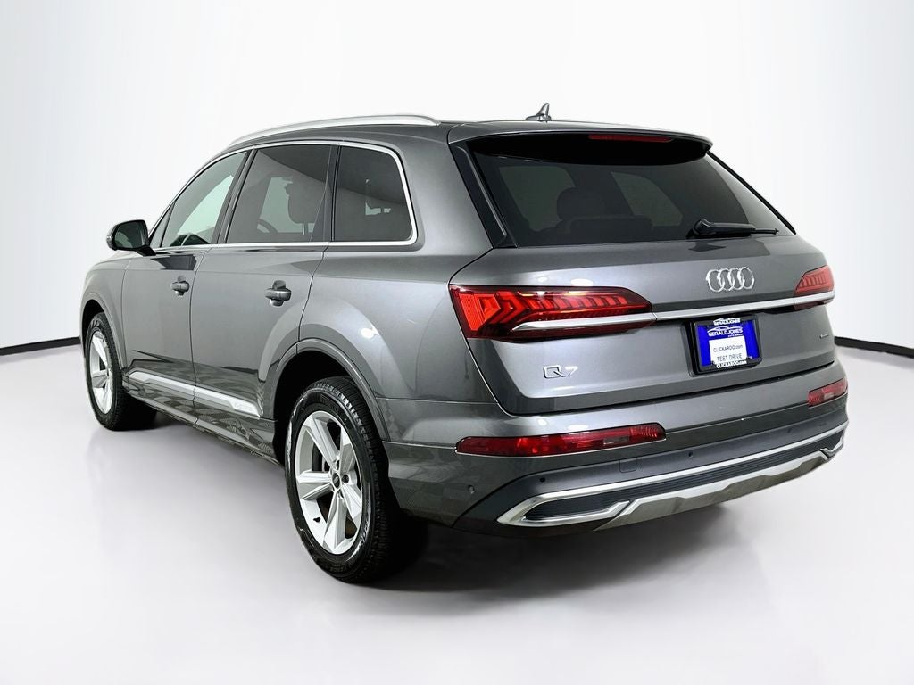 2022 Audi Q7 45 Premium Plus quattro