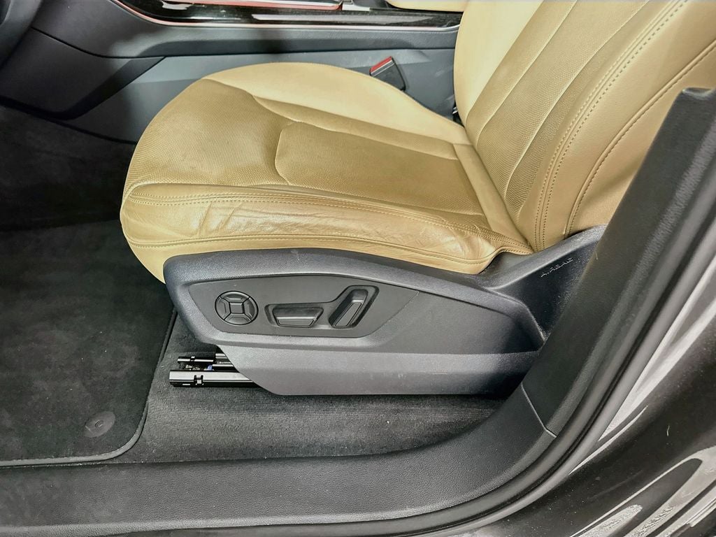 2022 Audi Q7 45 Premium Plus quattro