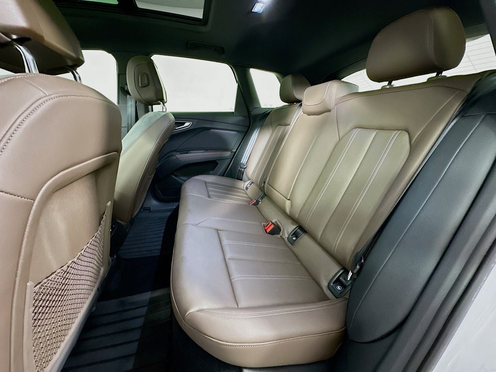2024 Audi Q4 e-tron Premium Plus quattro