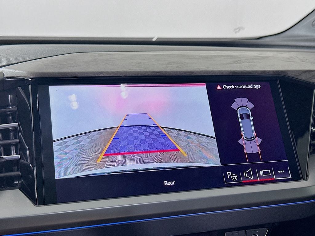 2024 Audi Q4 e-tron Premium Plus quattro