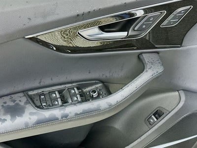 2025 Audi Q7 55 Premium Plus quattro