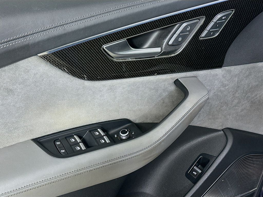2023 Audi SQ7 Prestige quattro