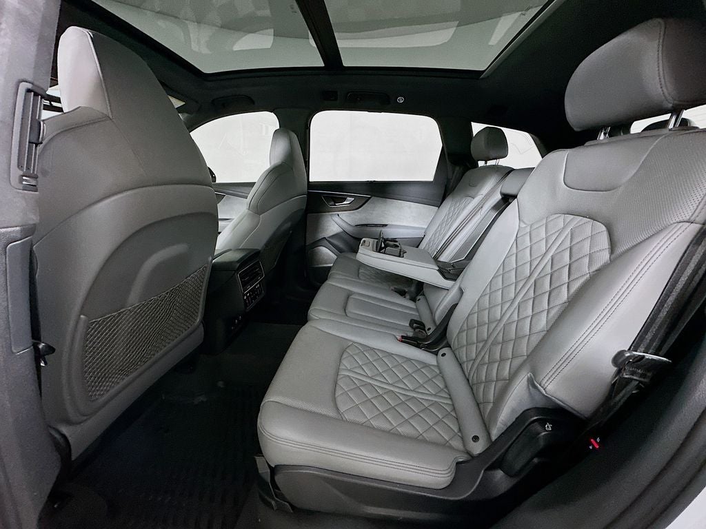 2023 Audi SQ7 Prestige quattro