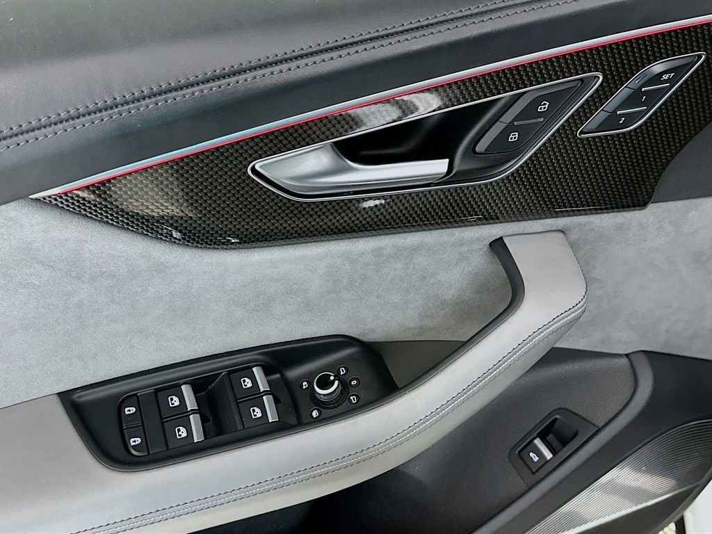2023 Audi SQ7 Prestige quattro