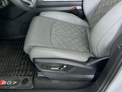 2023 Audi SQ7 Prestige quattro