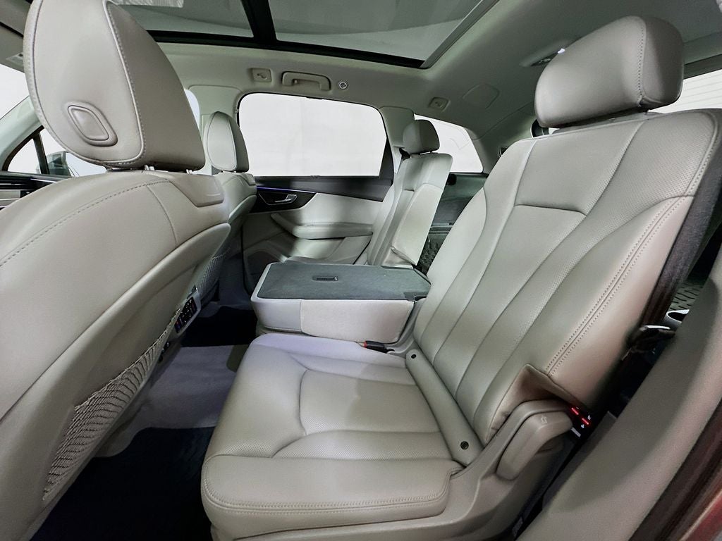 2022 Audi Q7 55 Prestige quattro
