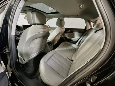 2022 Audi A4 40 Premium quattro