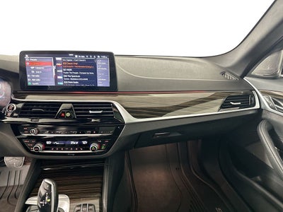 2023 BMW 5 Series 530i