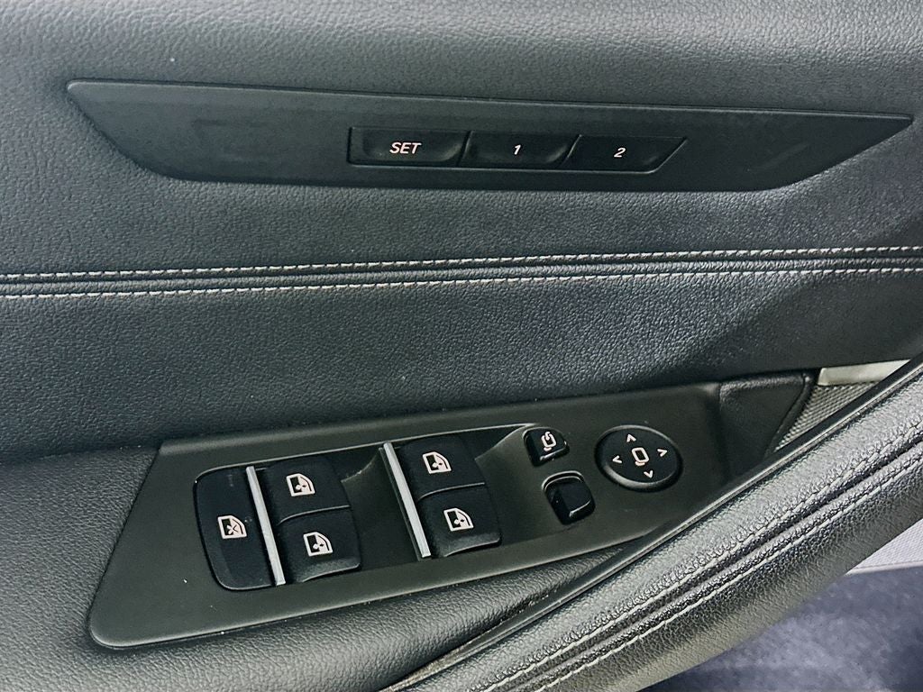 2023 BMW 5 Series 530i