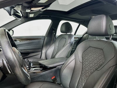 2023 BMW 5 Series 530i