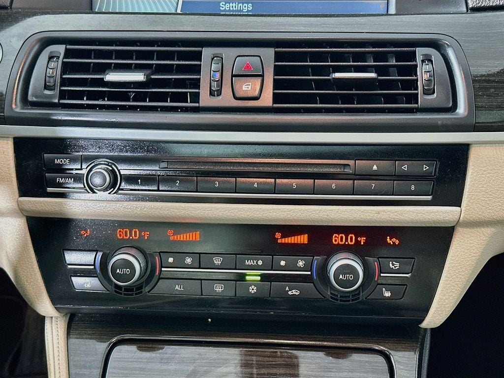 2011 BMW 5 Series 550i xDrive