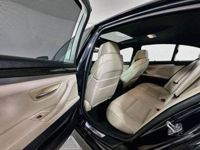 2011 BMW 5 Series 550i xDrive