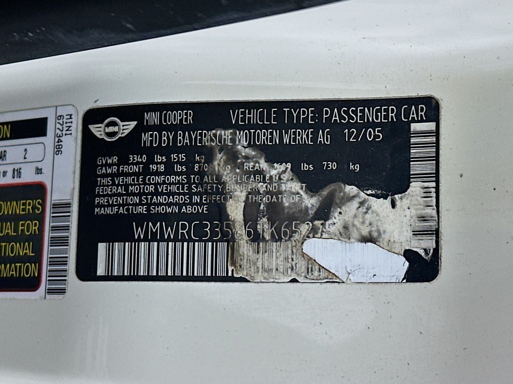 2006 MINI Cooper Base