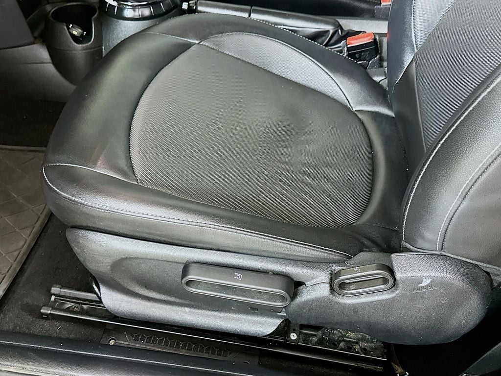2015 MINI Cooper Base