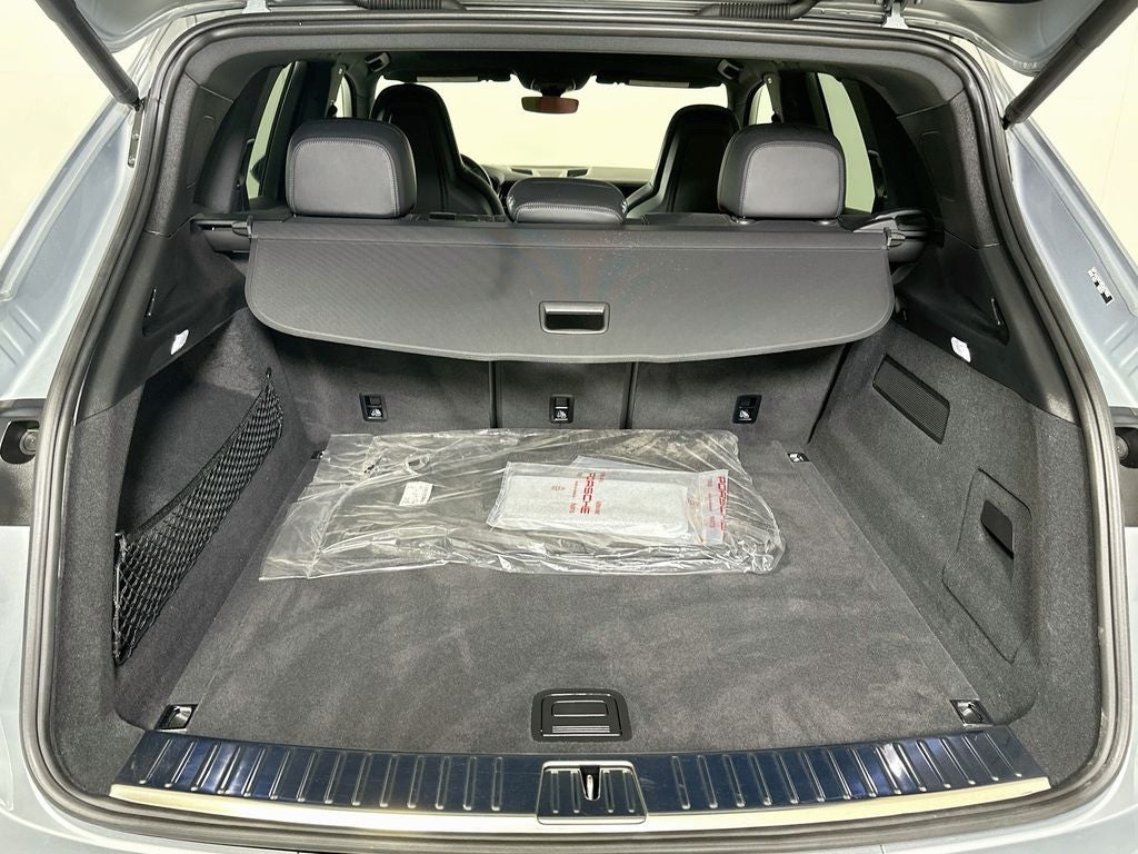 2024 Porsche Cayenne Base