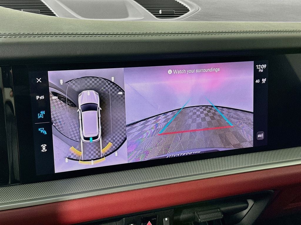 2024 Porsche Cayenne Base
