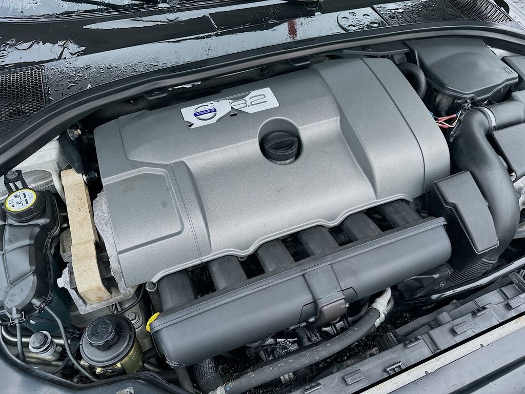 2008 Volvo V70 3.2