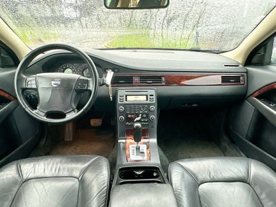 2008 Volvo V70 3.2