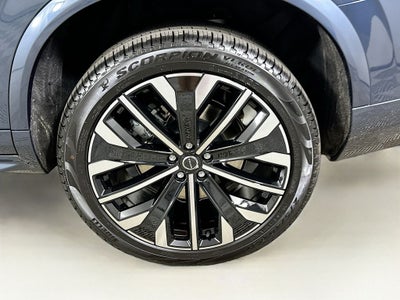 2026 Volvo XC90 B6 Core