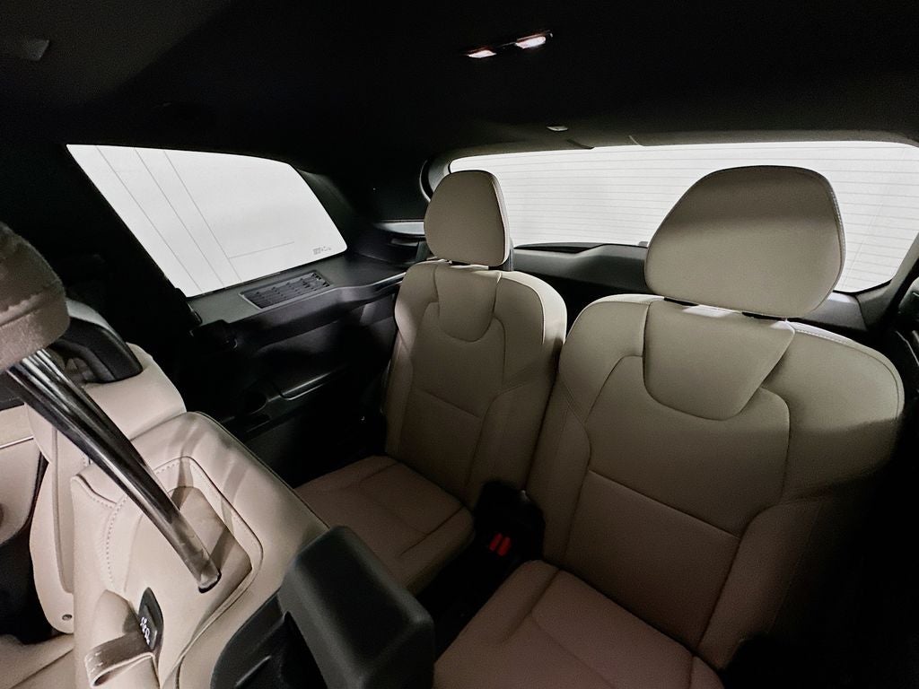 2026 Volvo XC90 B6 Core