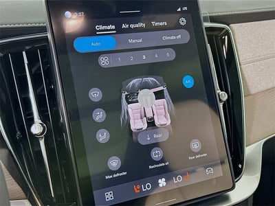 2026 Volvo XC90 Plus