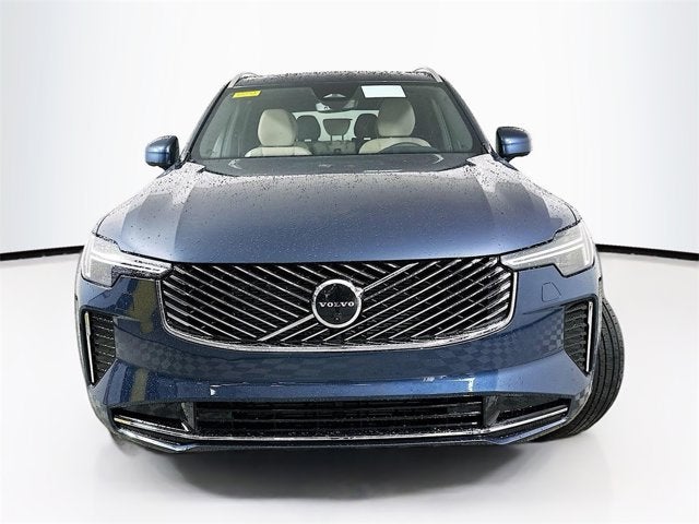 2026 Volvo XC90 Plus