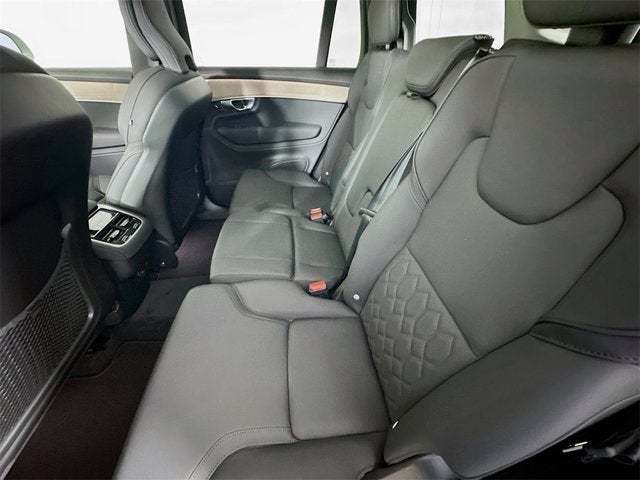 2026 Volvo XC90 Plus
