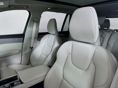 2026 Volvo XC90 B6 Ultra