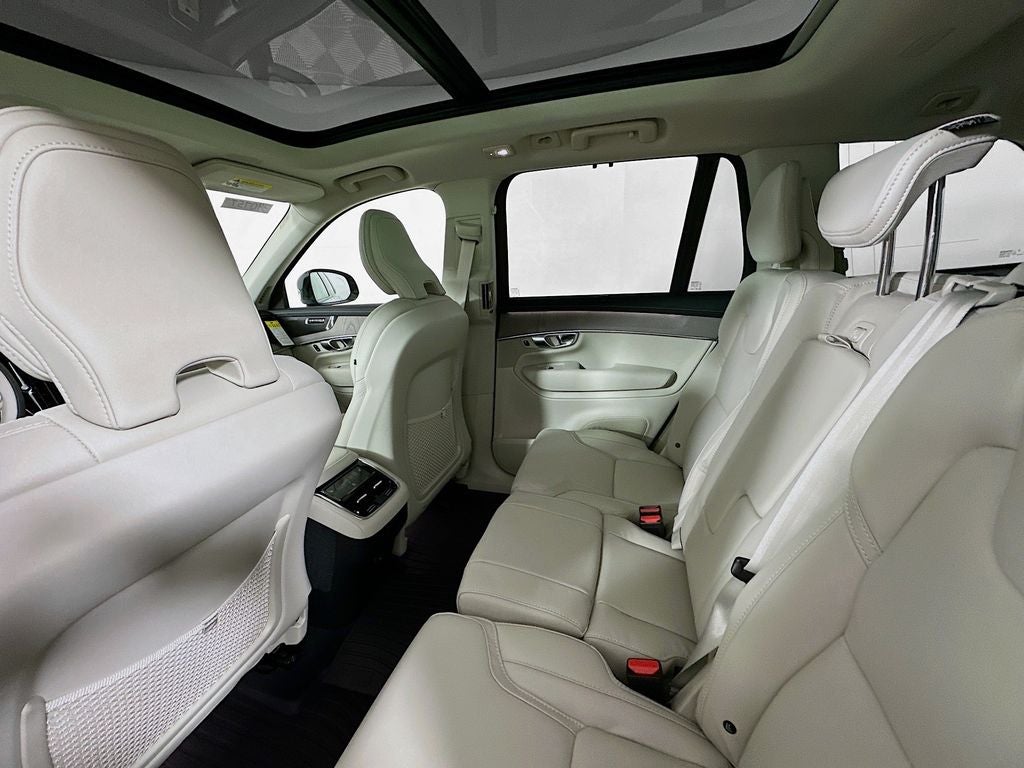 2026 Volvo XC90 B6 Ultra