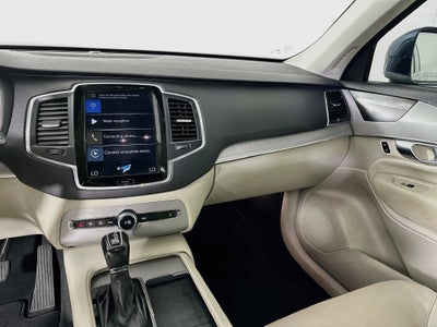 2021 Volvo XC90 T5 Momentum