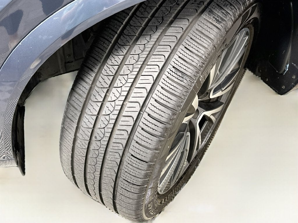 2021 Volvo XC90 T5 Momentum