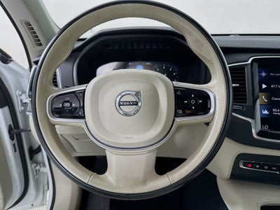 2020 Volvo XC90 T5 Momentum