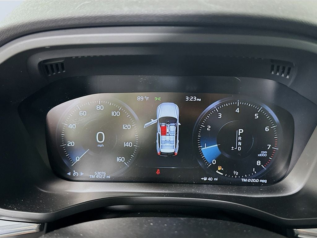 2021 Volvo XC60 T5 Momentum