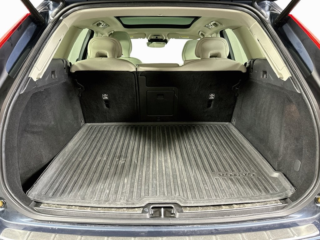 2021 Volvo XC60 T5 Inscription