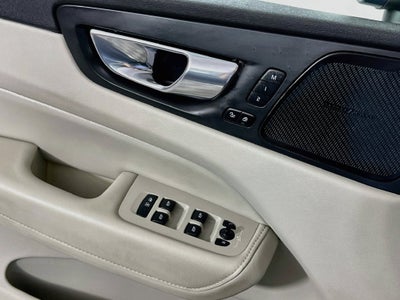 2021 Volvo XC60 T5 Inscription