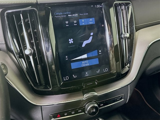 2020 Volvo XC60 R-Design