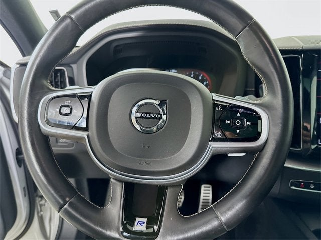 2020 Volvo XC60 R-Design