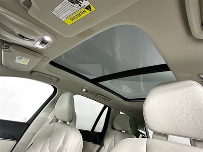 2020 Volvo XC90 Momentum